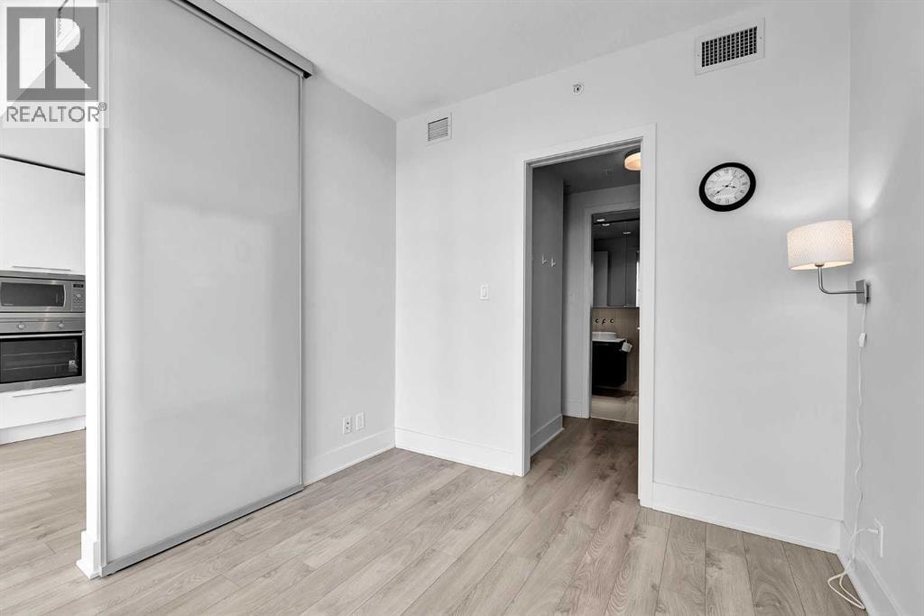1401, 901 10 Avenue SW — photo 18