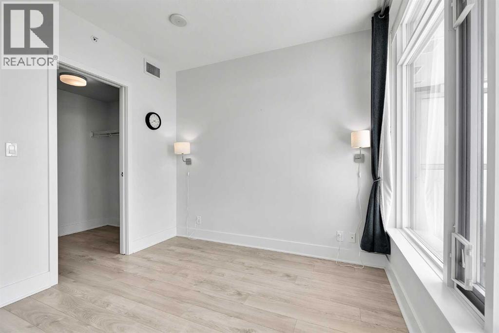 1401, 901 10 Avenue SW — photo 16