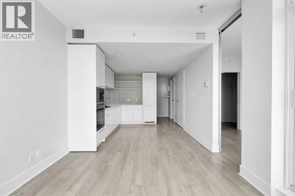 1401, 901 10 Avenue SW — photo 13