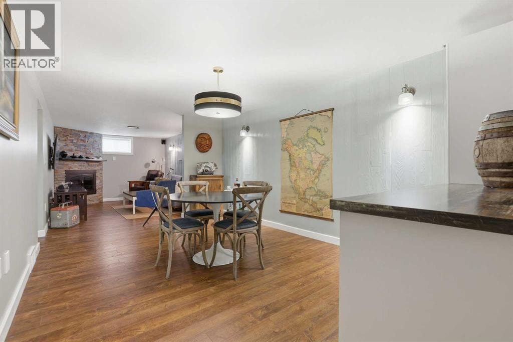 8343 48 Avenue NW — photo 34