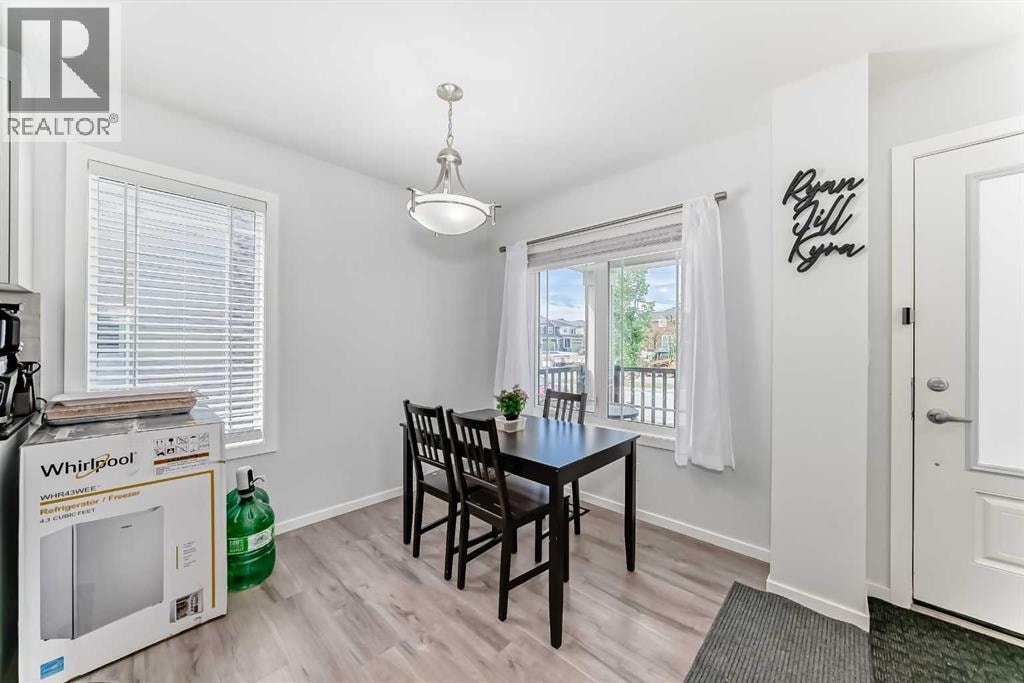 181 Yorkville Boulevard SW — photo 14