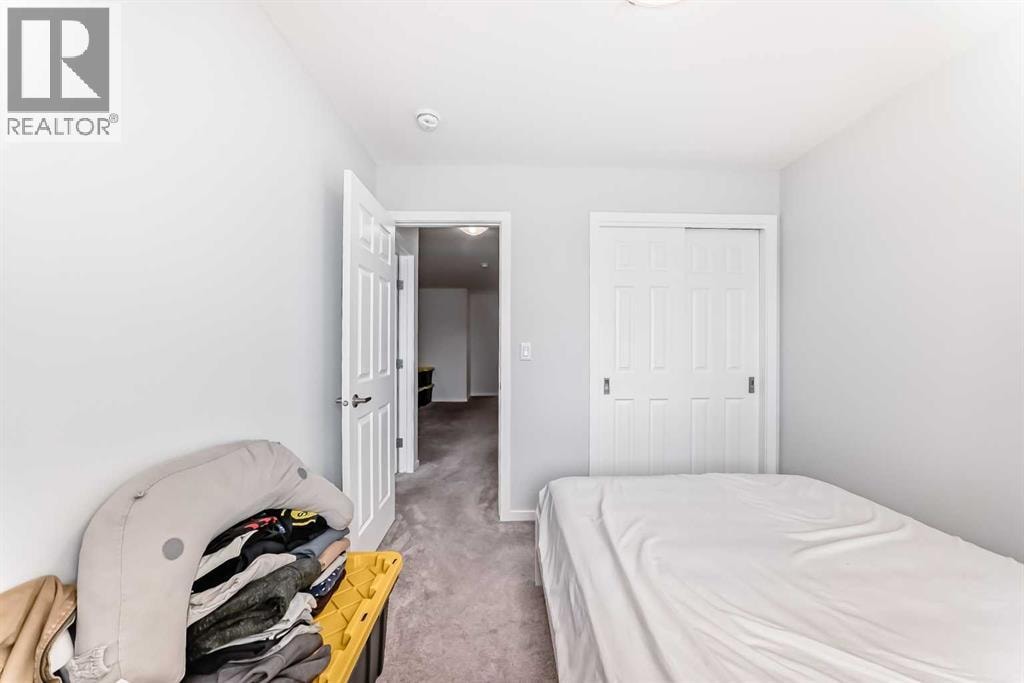 181 Yorkville Boulevard SW — photo 31