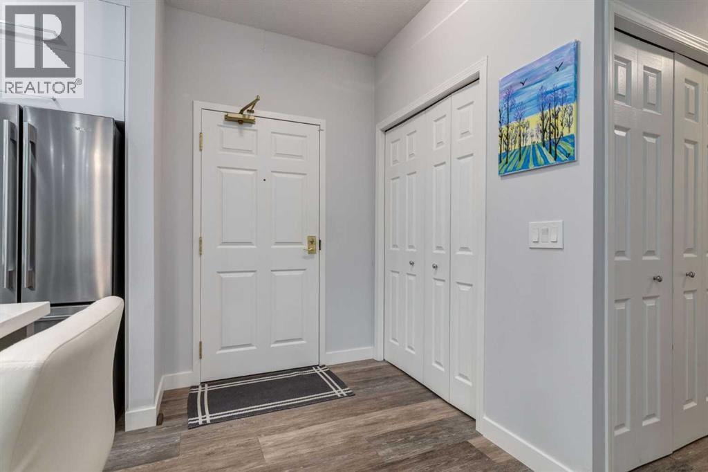 128, 5201 Dalhousie Drive NW — photo 4