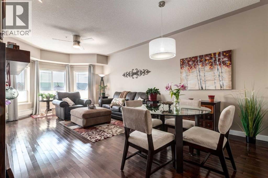502, 30 Discovery Ridge Close SW — photo 1