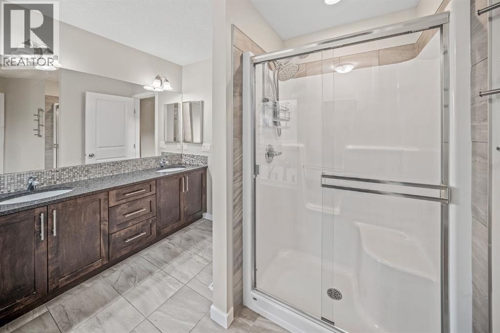 144 Cougar Ridge Manor SW — photo 34
