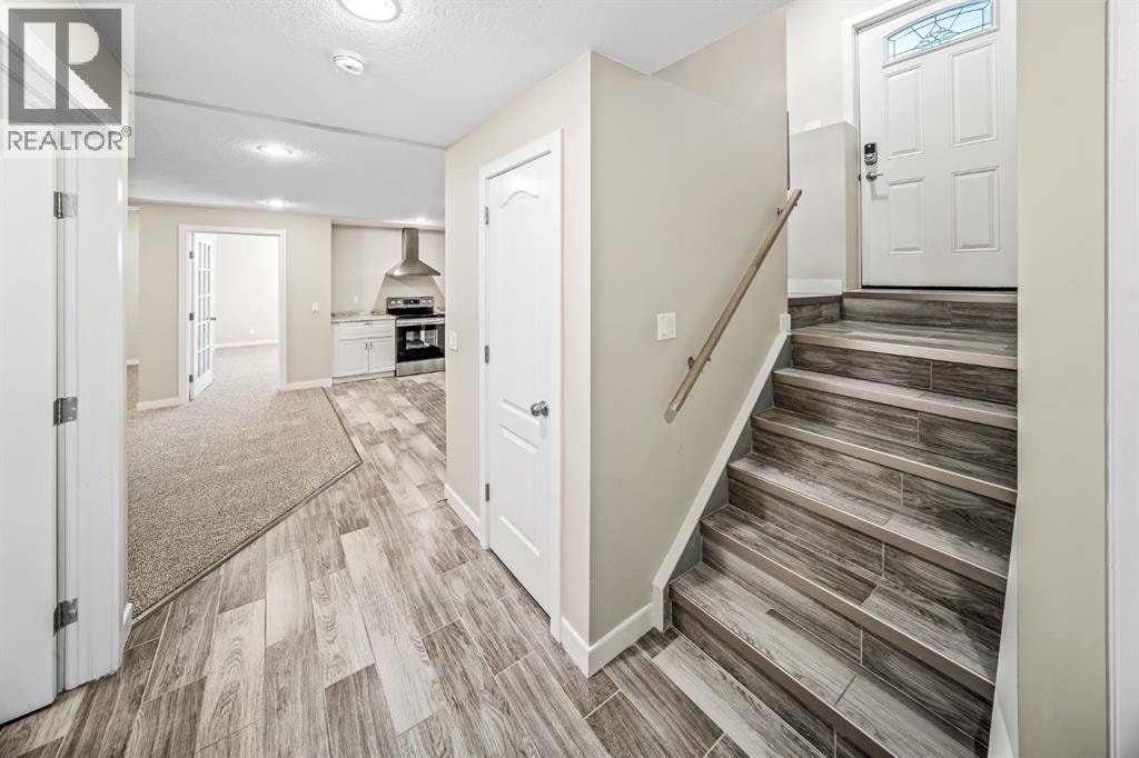 144 Cougar Ridge Manor SW — photo 36
