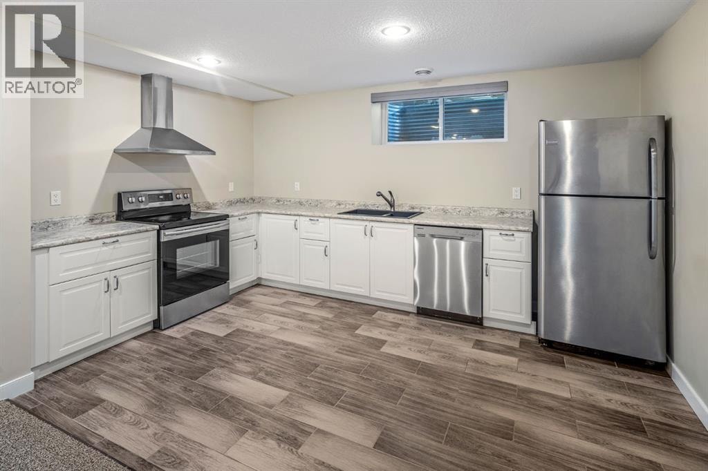 144 Cougar Ridge Manor SW — photo 37