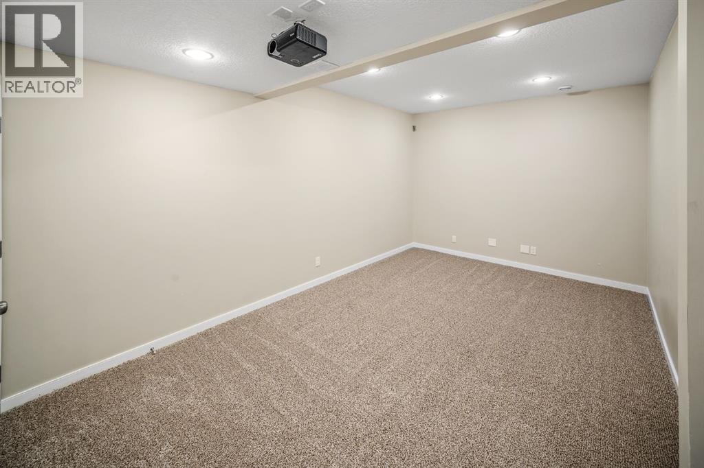 144 Cougar Ridge Manor SW — photo 39