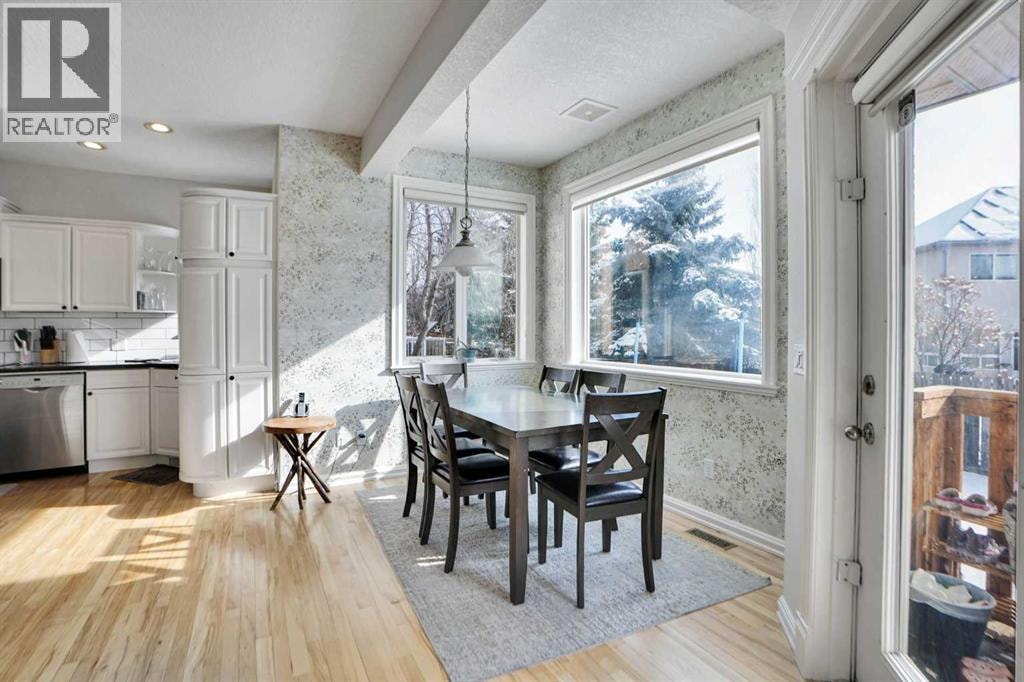 6 Strathridge Way SW — photo 14