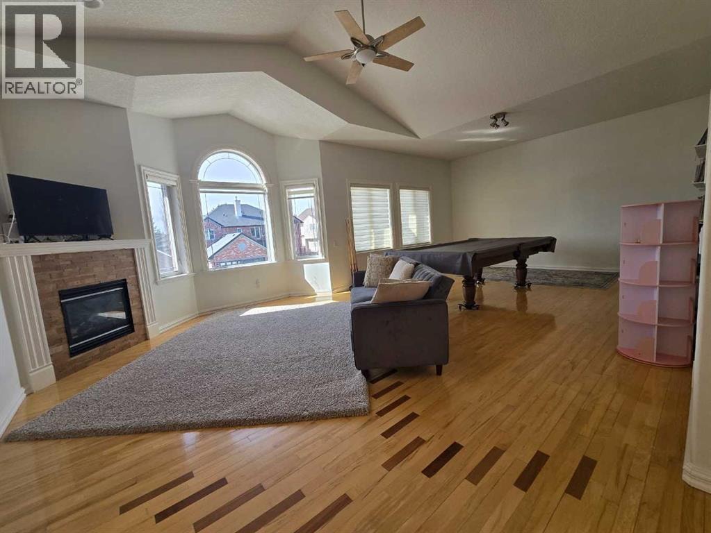 6 Strathridge Way SW — photo 26