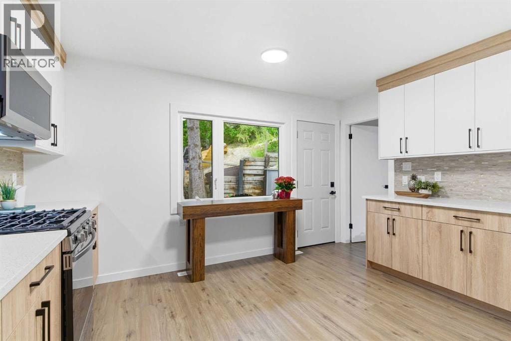 3615 1 Street NE — photo 20