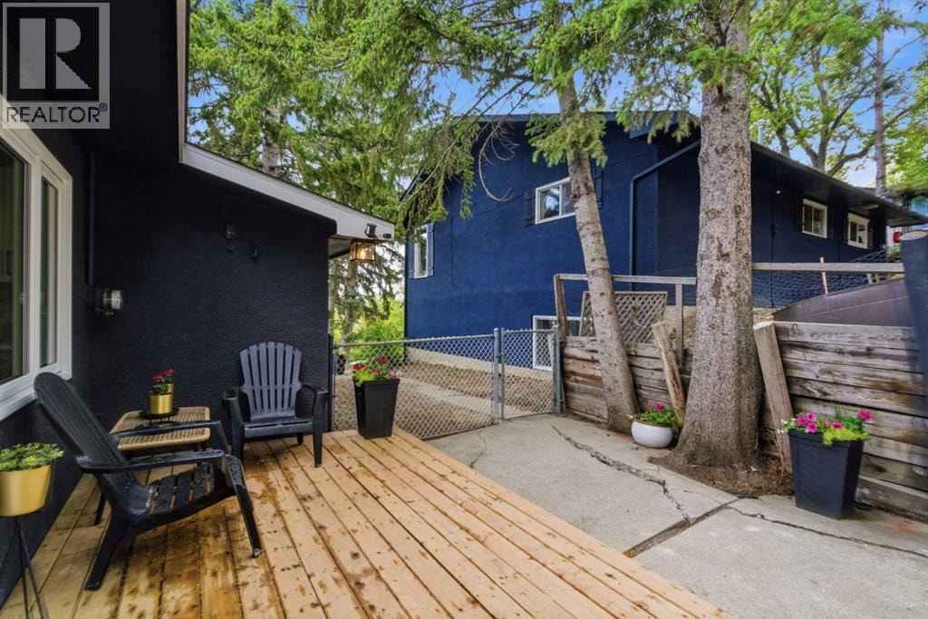 3615 1 Street NE — photo 43