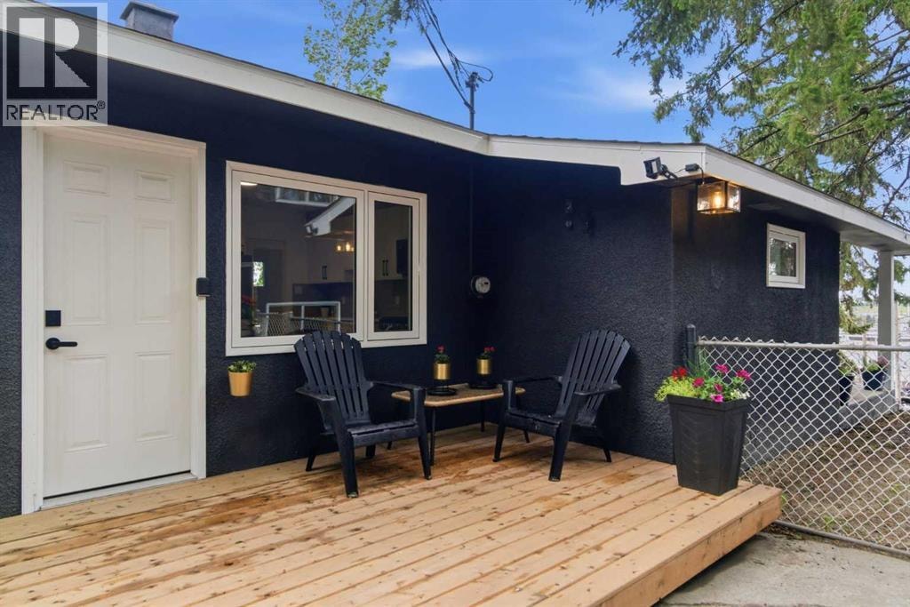 3615 1 Street NE — photo 42
