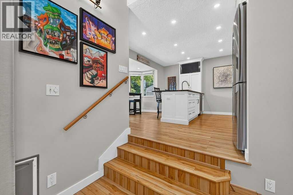 2319 5 Avenue NW — photo 16