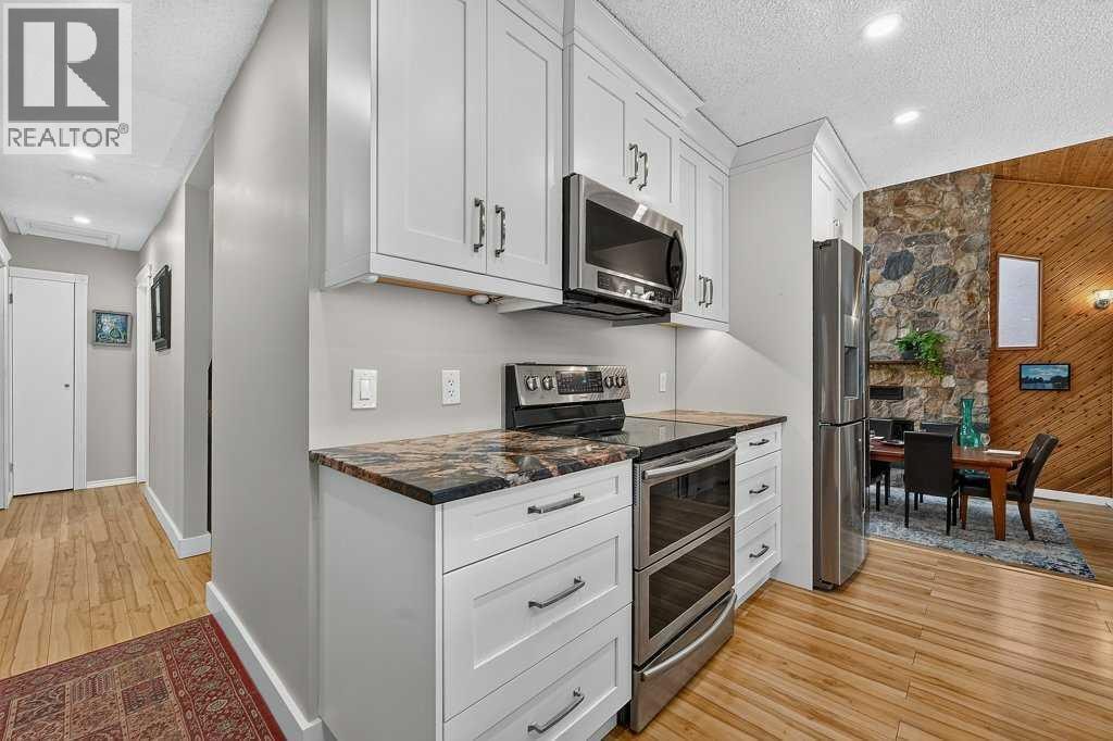 2319 5 Avenue NW — photo 24