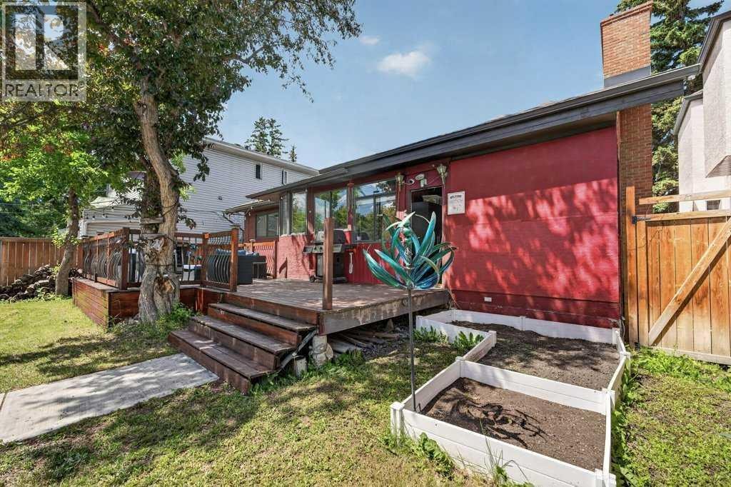 2319 5 Avenue NW — photo 37