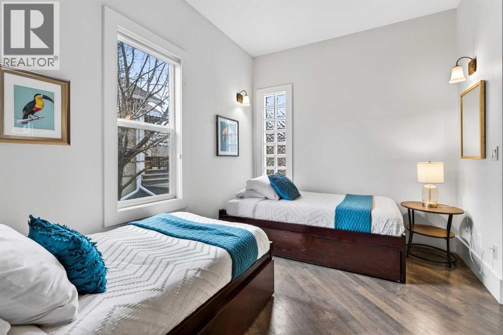 714 7 Avenue NE — photo 22