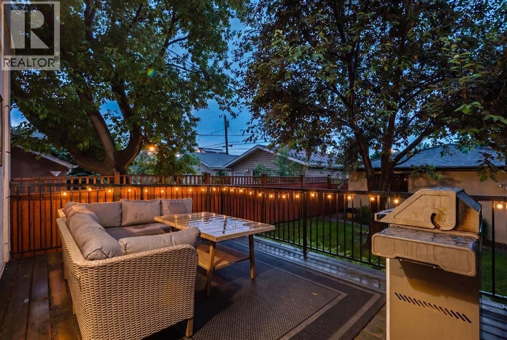 612 19 Avenue NW — photo 30