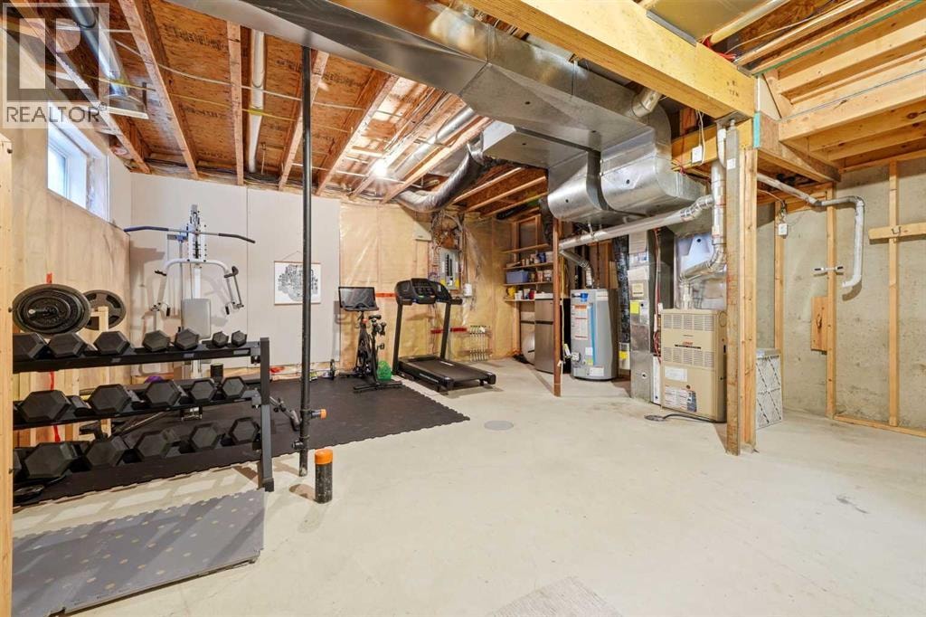 612 19 Avenue NW — photo 25