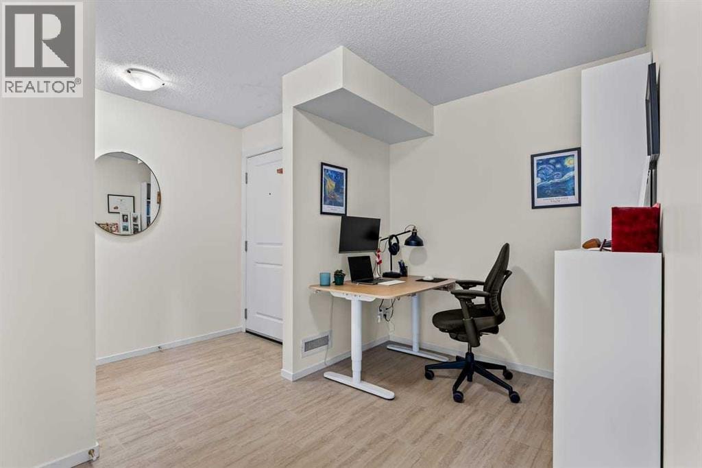 2201, 81 Legacy Boulevard SE — photo 4