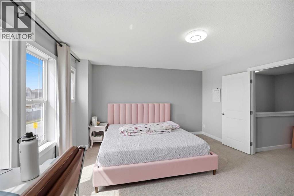 39 Panora Square NW — photo 31
