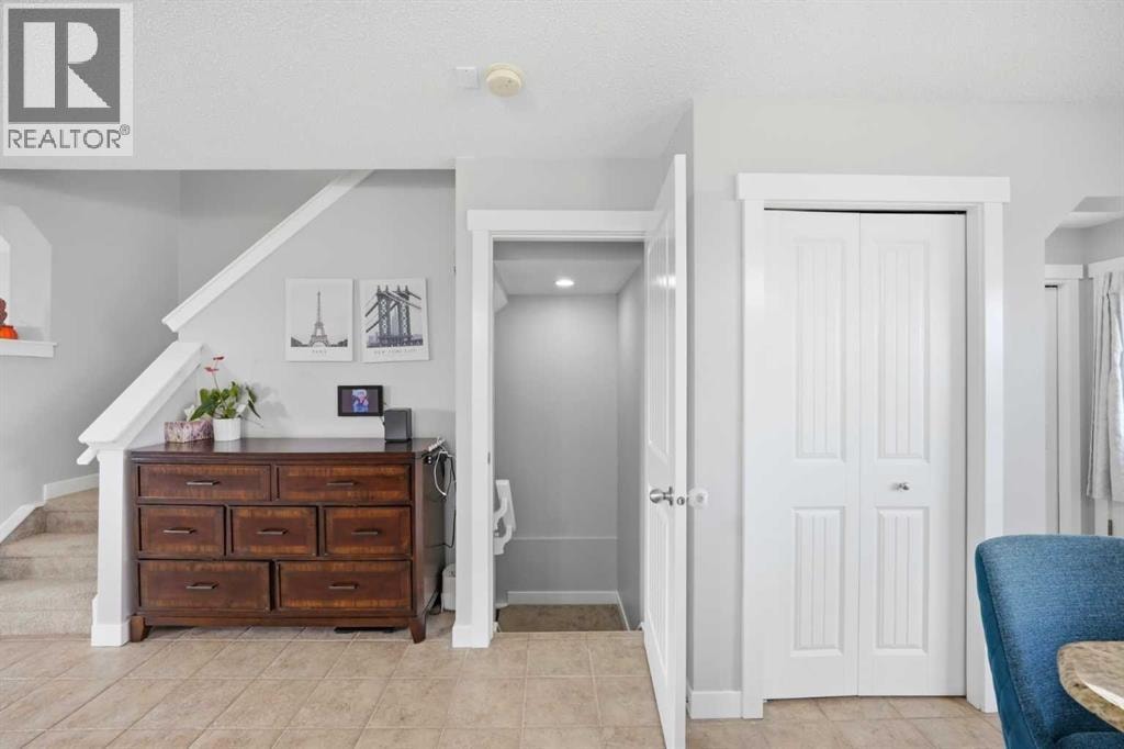39 Panora Square NW — photo 20