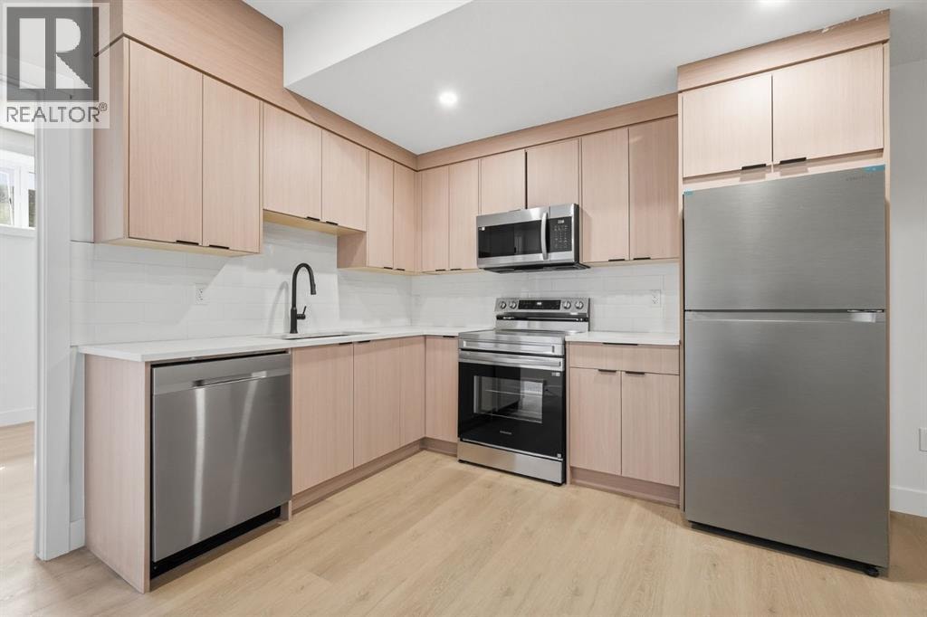 2105B 7 Street NE — photo 38