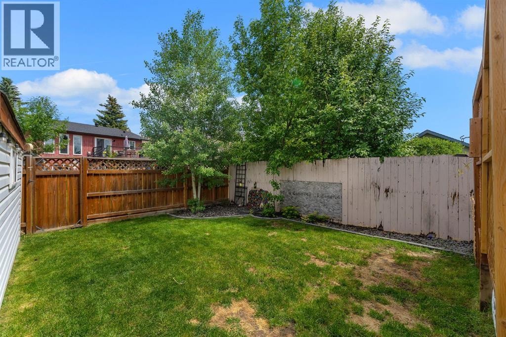74 Eldorado Road SE — photo 32