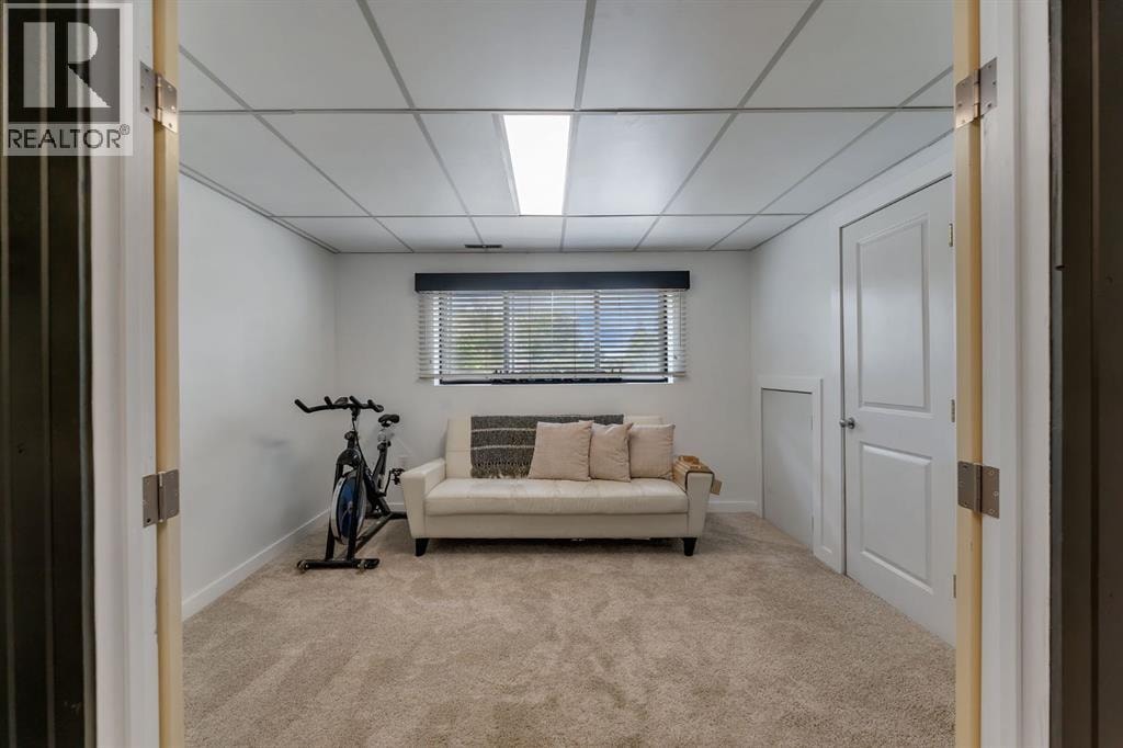 74 Eldorado Road SE — photo 17