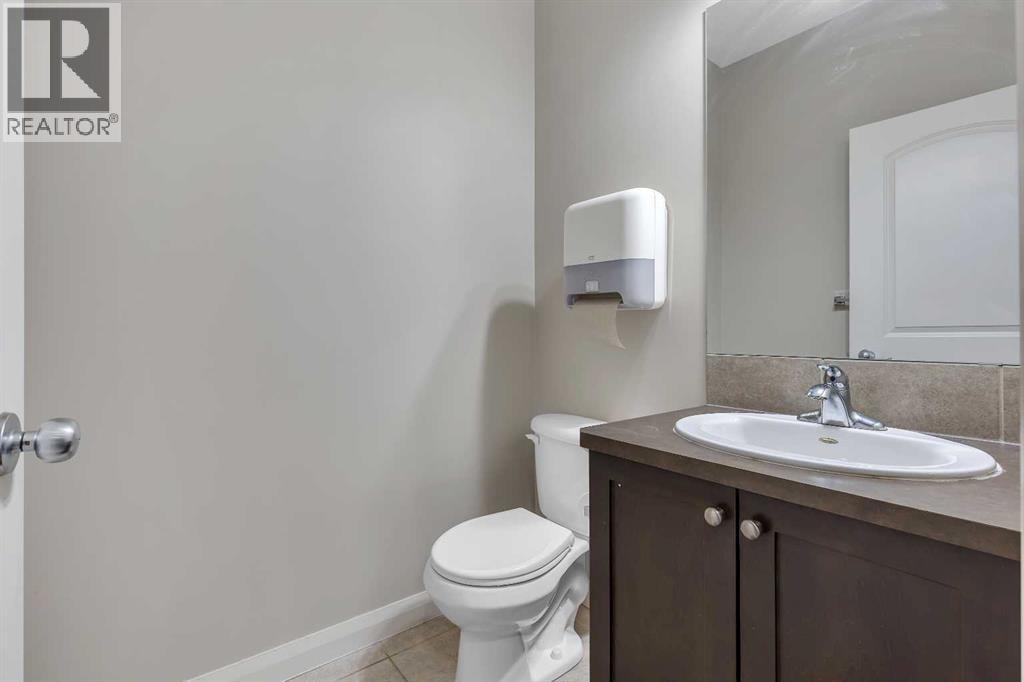 1564 Copperfield Boulevard SE — photo 6