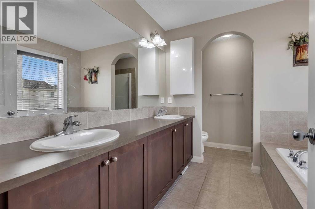 1564 Copperfield Boulevard SE — photo 27