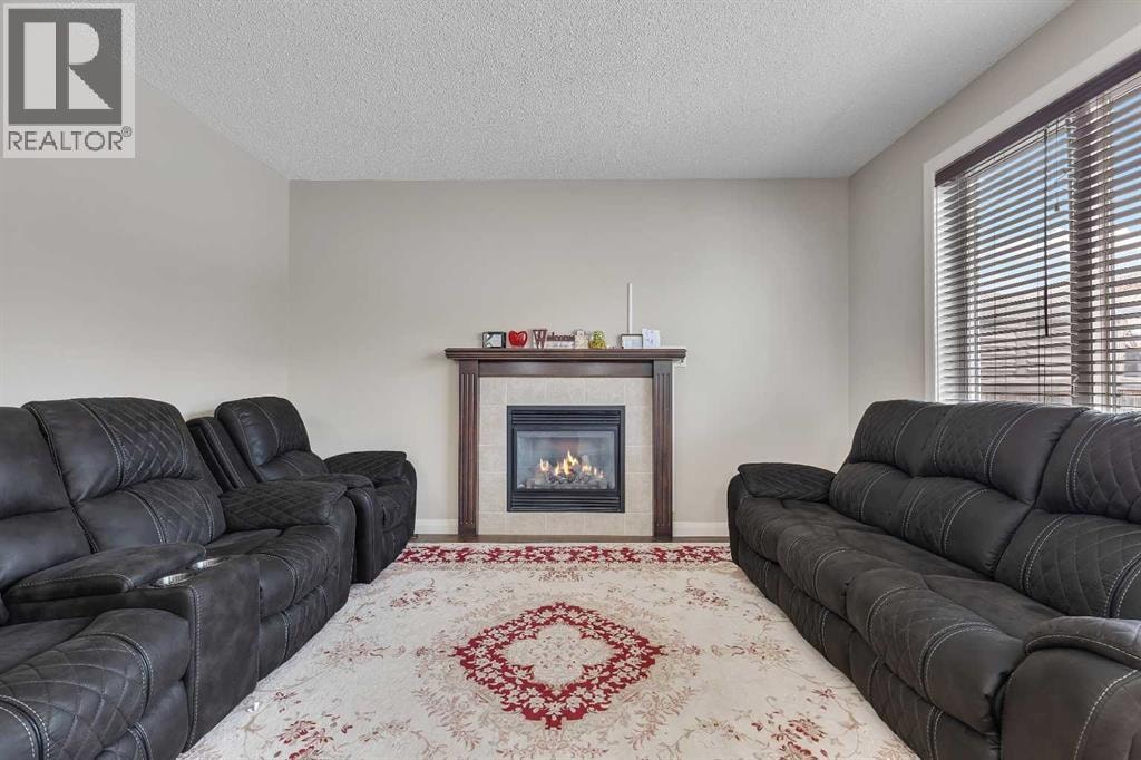 1564 Copperfield Boulevard SE — photo 9