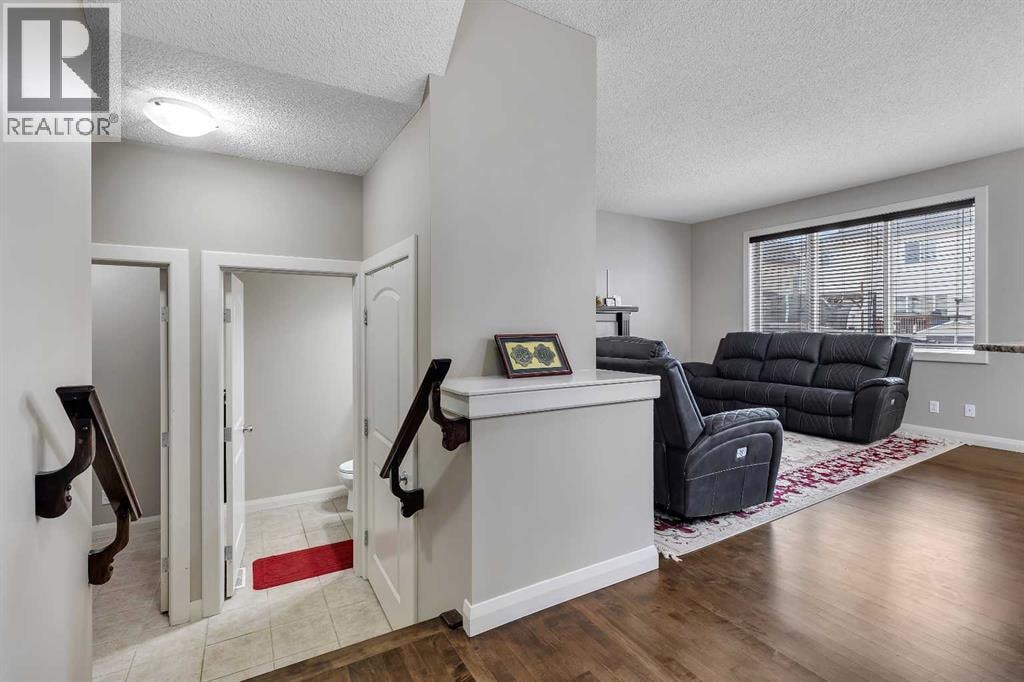 1564 Copperfield Boulevard SE — photo 8