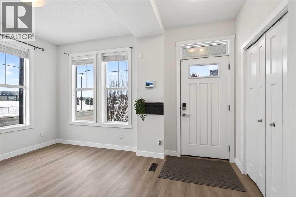 401 South Point Glen SW — photo 8