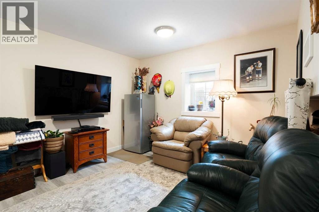 64 Cranbrook Drive SE — photo 34