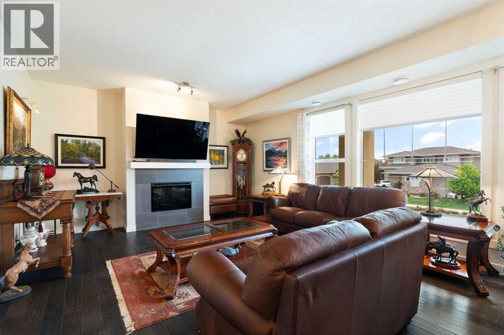 64 Cranbrook Drive SE — photo 15