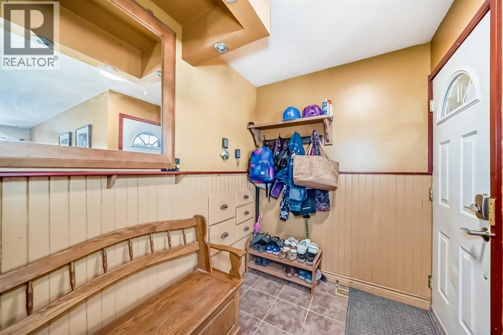 52 Beacham Road NW — photo 3