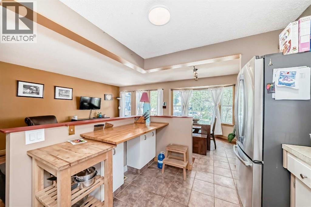 52 Beacham Road NW — photo 9