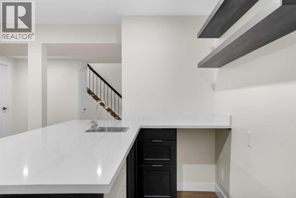 332 Wascana Crescent SE — photo 29