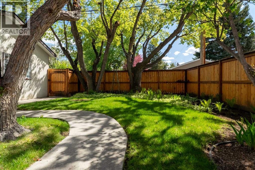 332 Wascana Crescent SE — photo 39