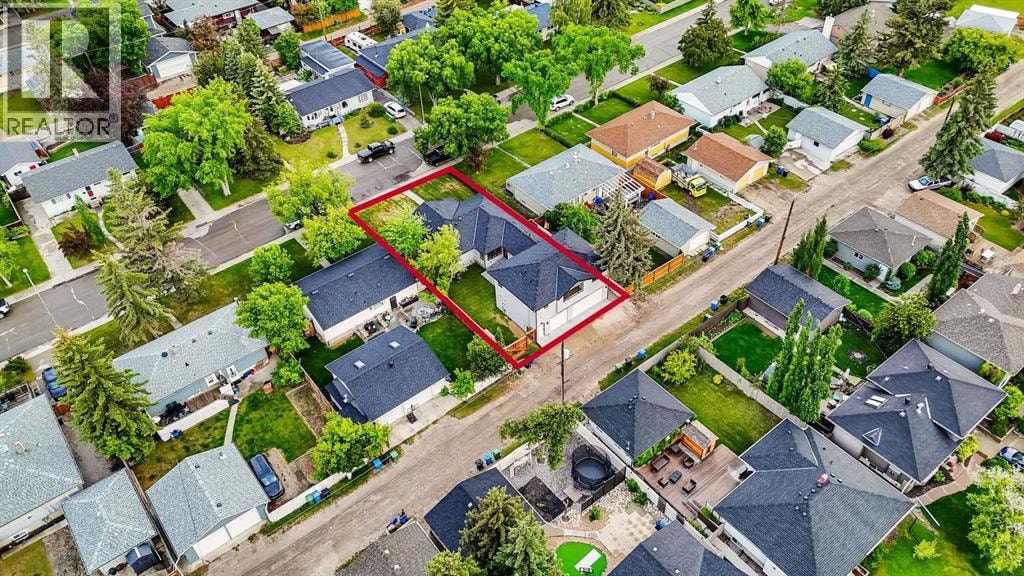 14 Gladeview Crescent SW — photo 49