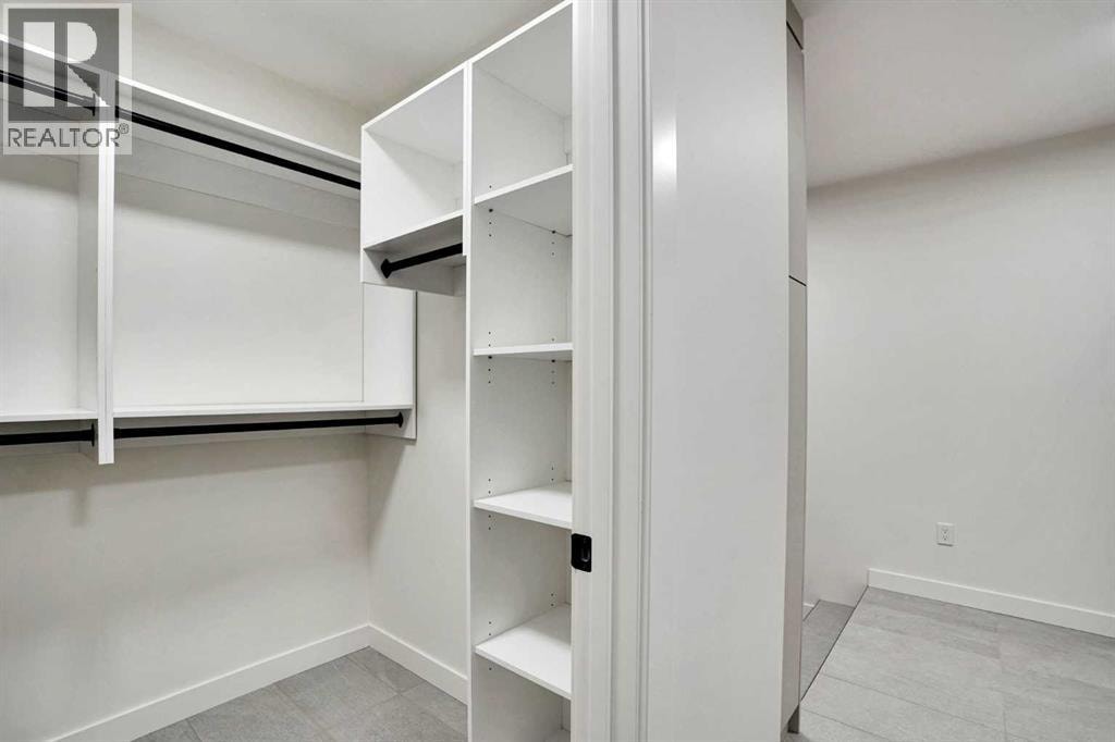 14 Gladeview Crescent SW — photo 15