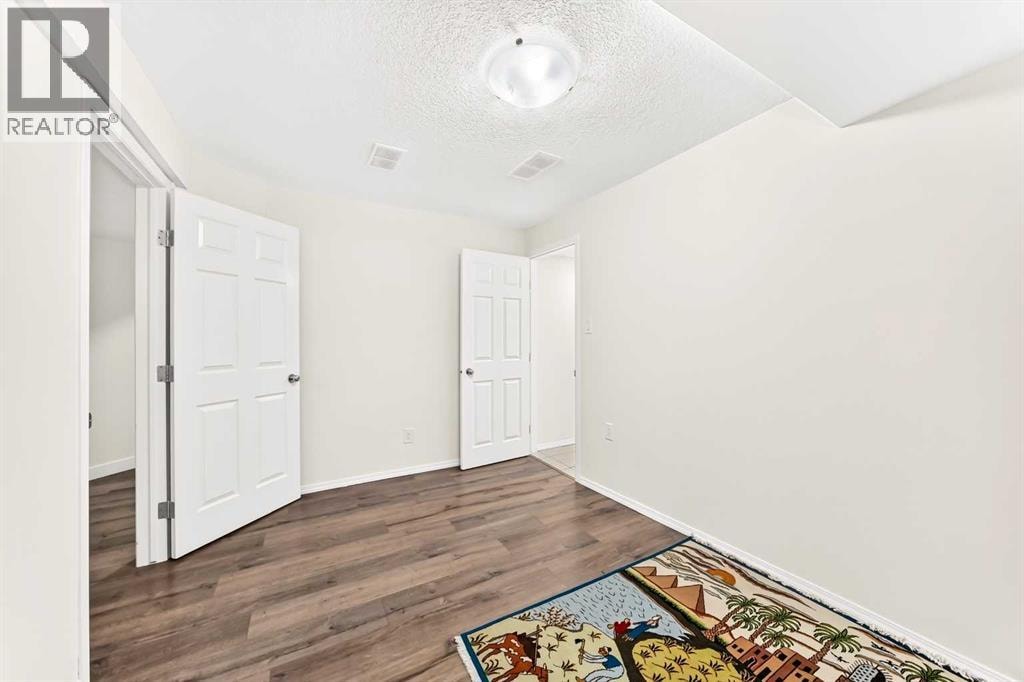 112 Christie Park Manor SW — photo 40