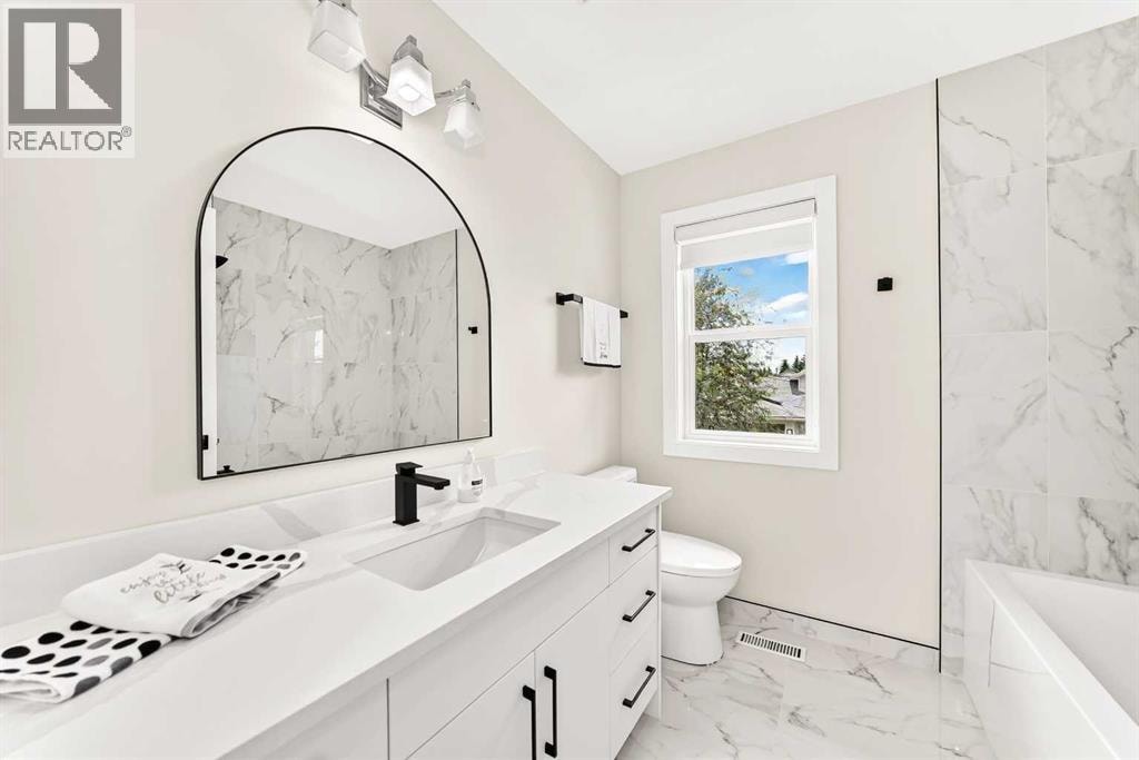 112 Christie Park Manor SW — photo 32