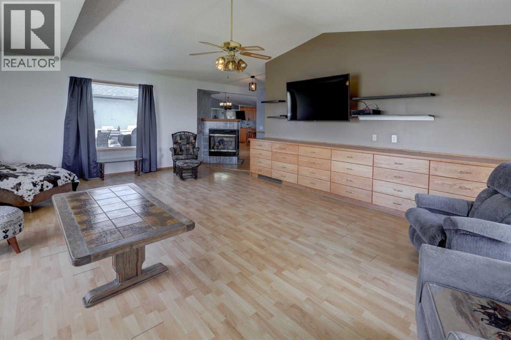 35190 Township Road 275 — photo 15