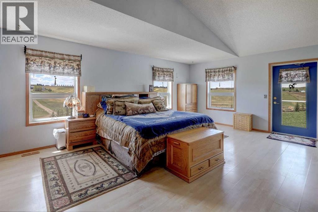 35190 Township Road 275 — photo 17