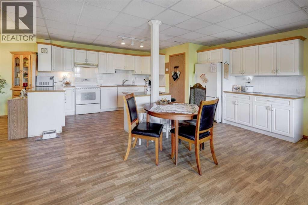 35190 Township Road 275 — photo 28