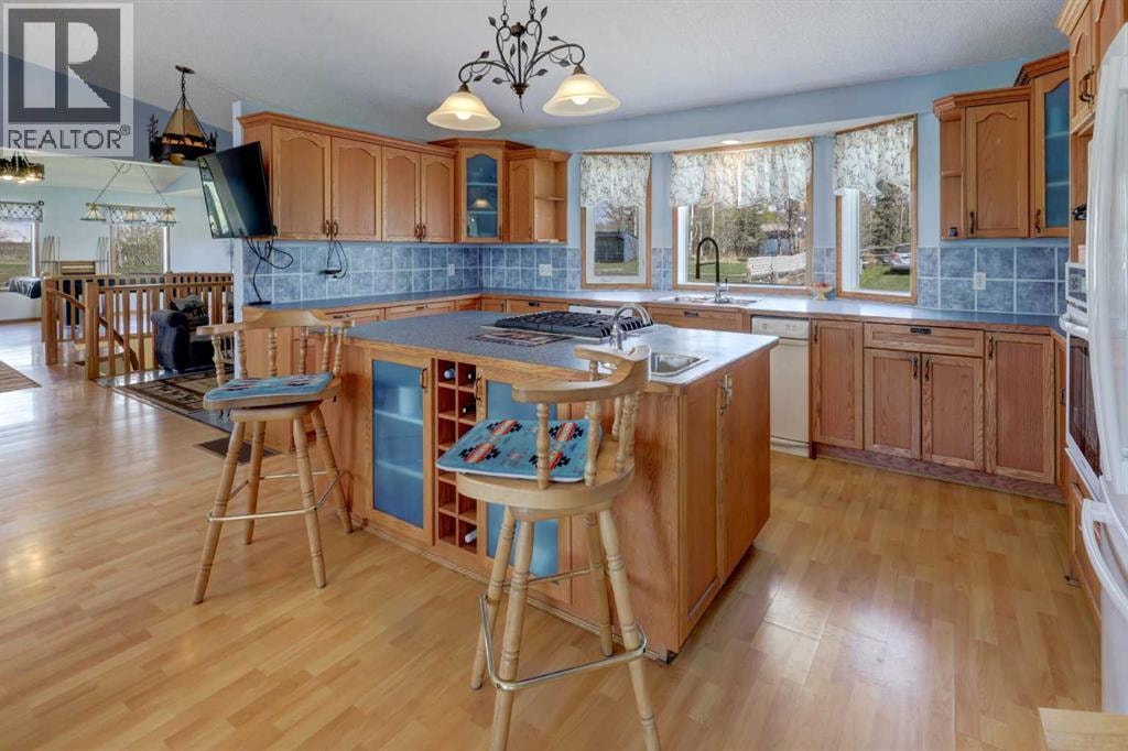 35190 Township Road 275 — photo 6