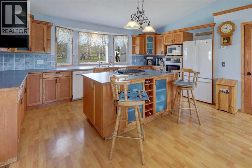 35190 Township Road 275 — photo 7
