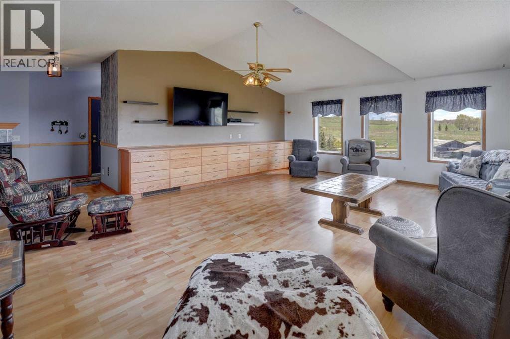 35190 Township Road 275 — photo 14